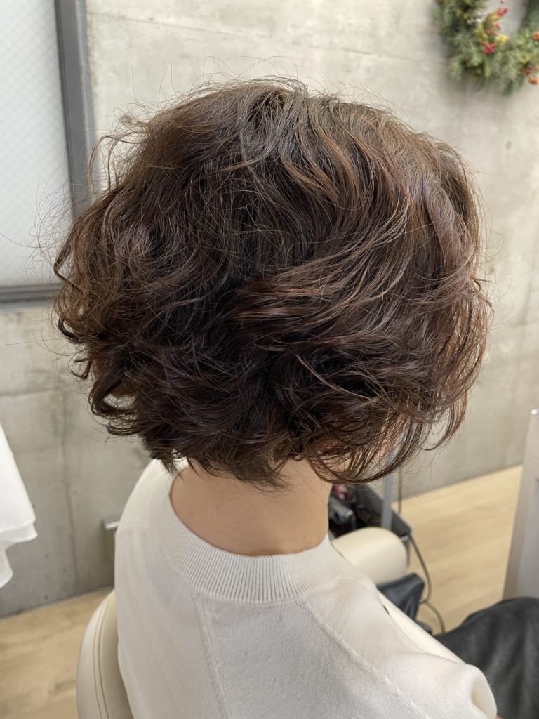 ボリュームでお悩みの方 パーマで解決